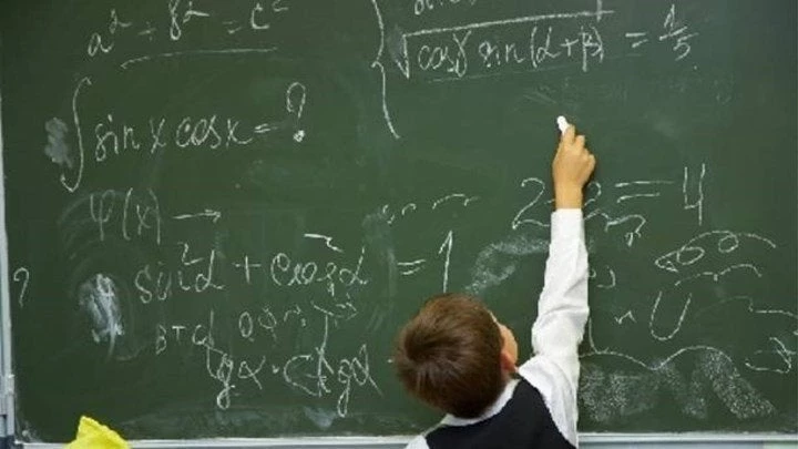 Προσλήψεις 15.000 εκπαιδευτικών χωρίς γραπτό διαγωνισμό – «Κλειδώνουν» μοριοδότηση και κριτήρια